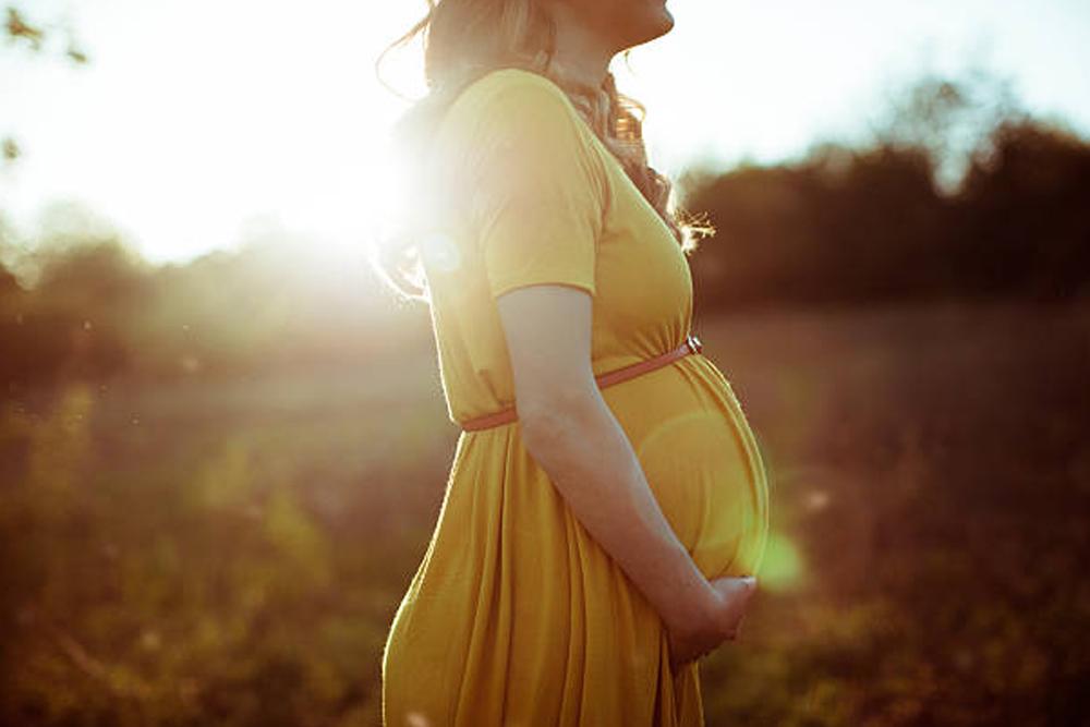 تفسير رؤية الشمس في المنام للحامل